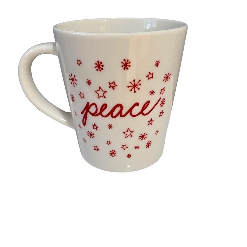 Royal Doulton with Ellen DeGeneres set of four white and red holiday drink mugs - Picture 9 of 15